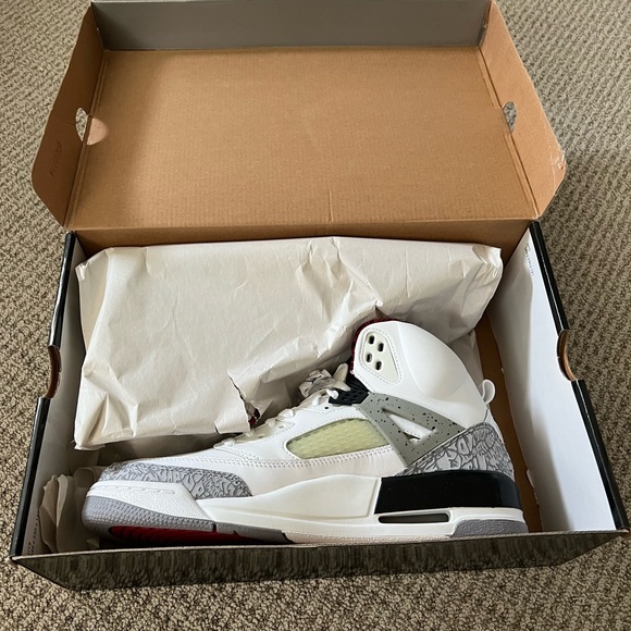 Jordan Spiz’ike 9.5 white cement grey black and red - Picture 6 of 9